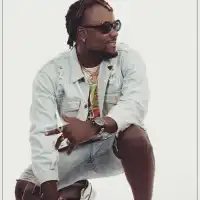 GWE ABISOBOLA - Byaxy ft. FIK FAMEICA